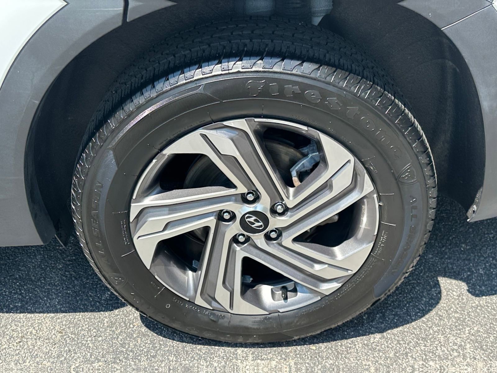 Thumbnail: 2023 Hyundai Santa Fe - 30