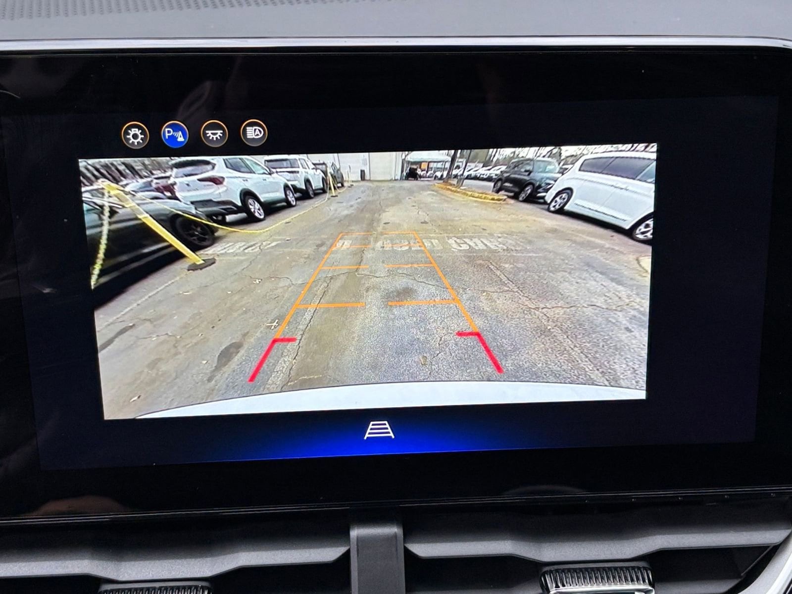 Thumbnail: 2025 Chevrolet Equinox - 17