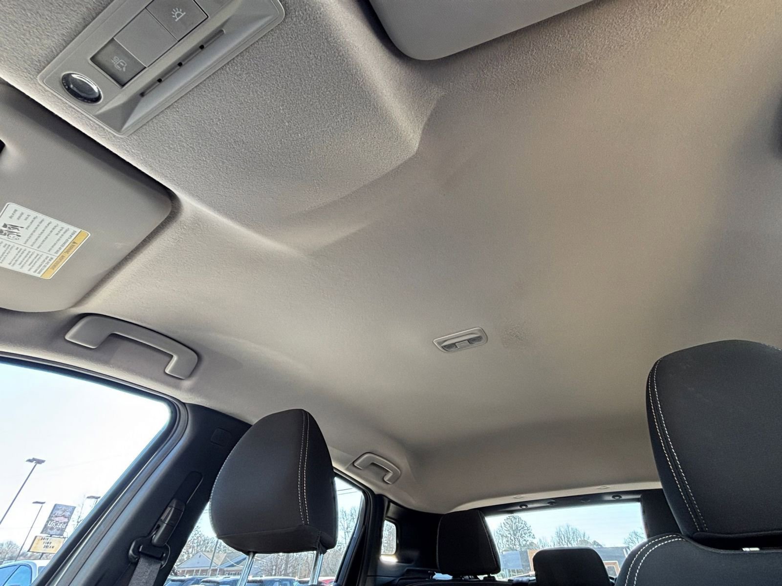 Thumbnail: 2025 Nissan Kicks - 32