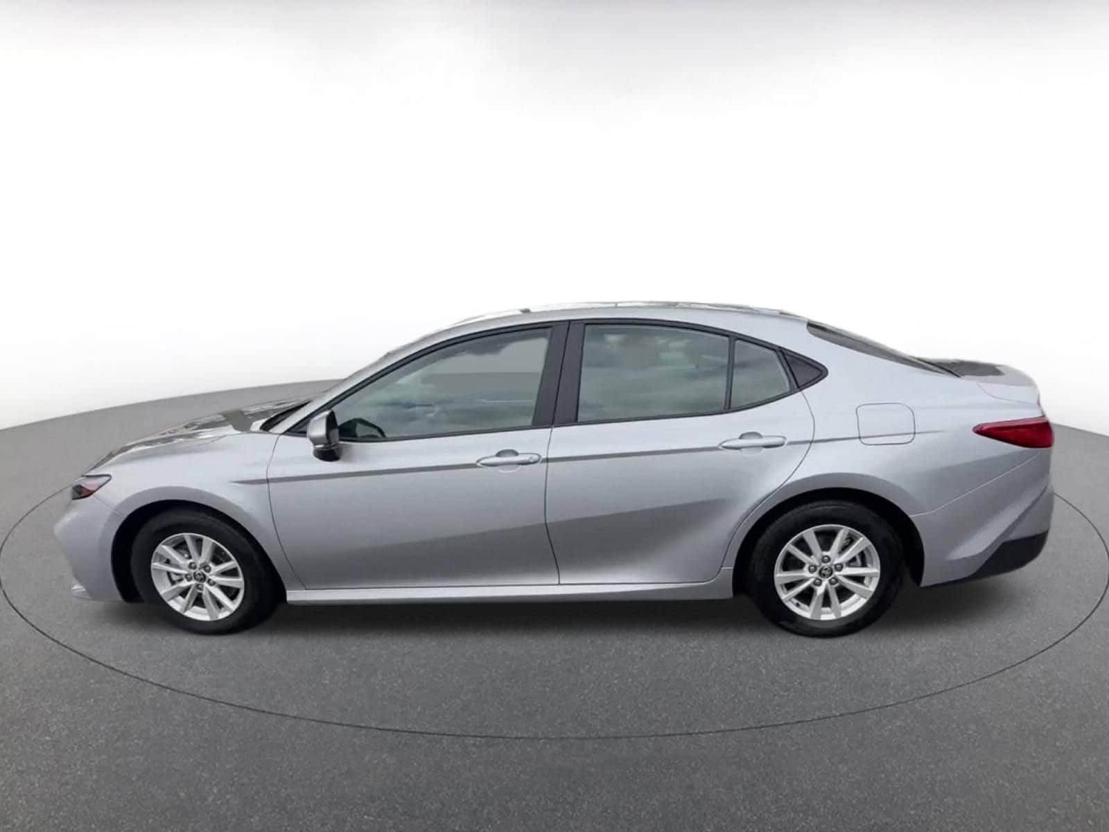 Thumbnail: 2025 Toyota Camry - 9