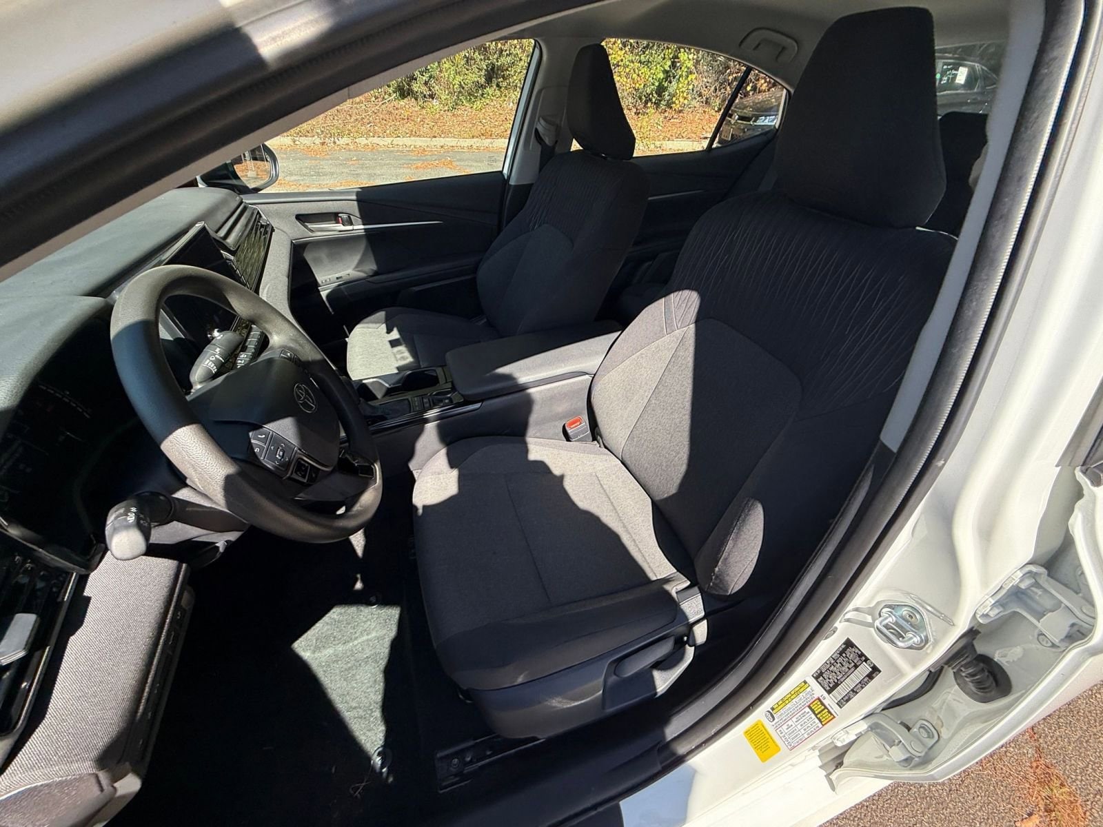 Thumbnail: 2025 Toyota Camry - 27