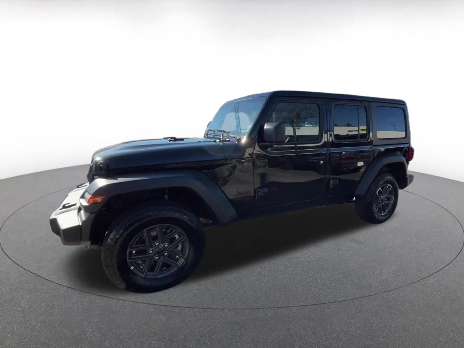 Thumbnail: 2025 Jeep Wrangler - 8