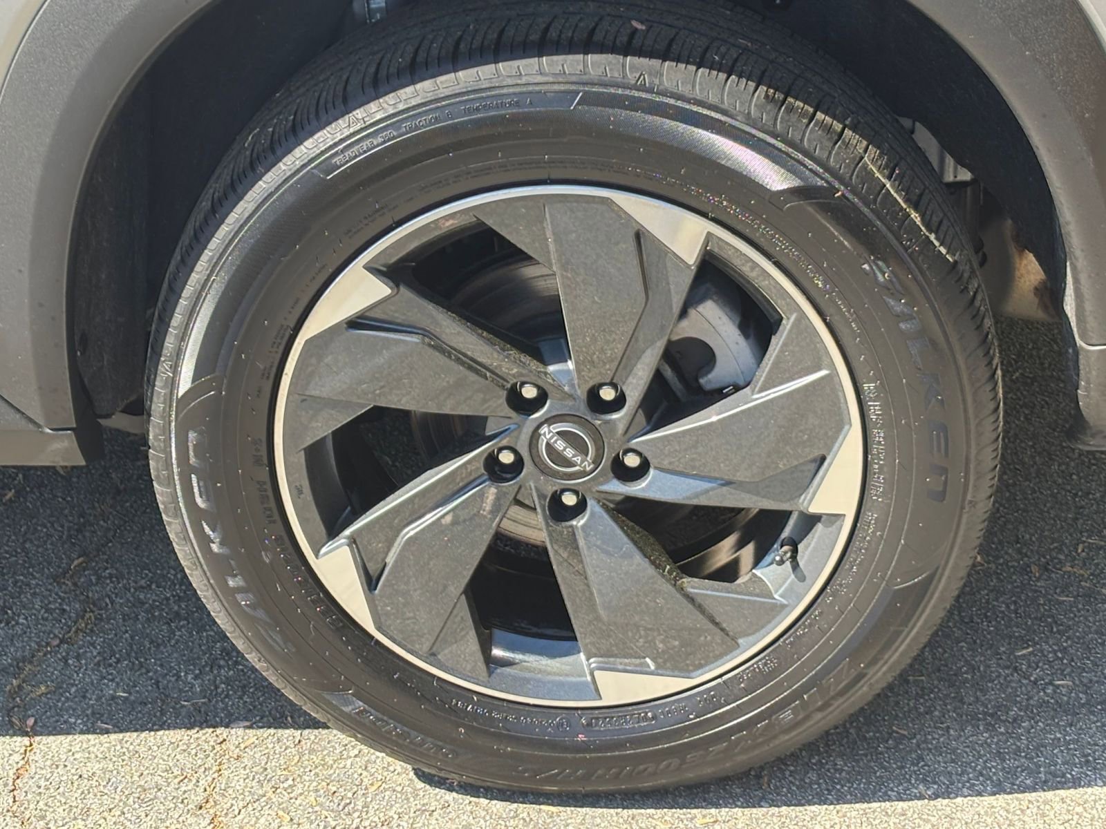 Thumbnail: 2025 Nissan Rogue - 32