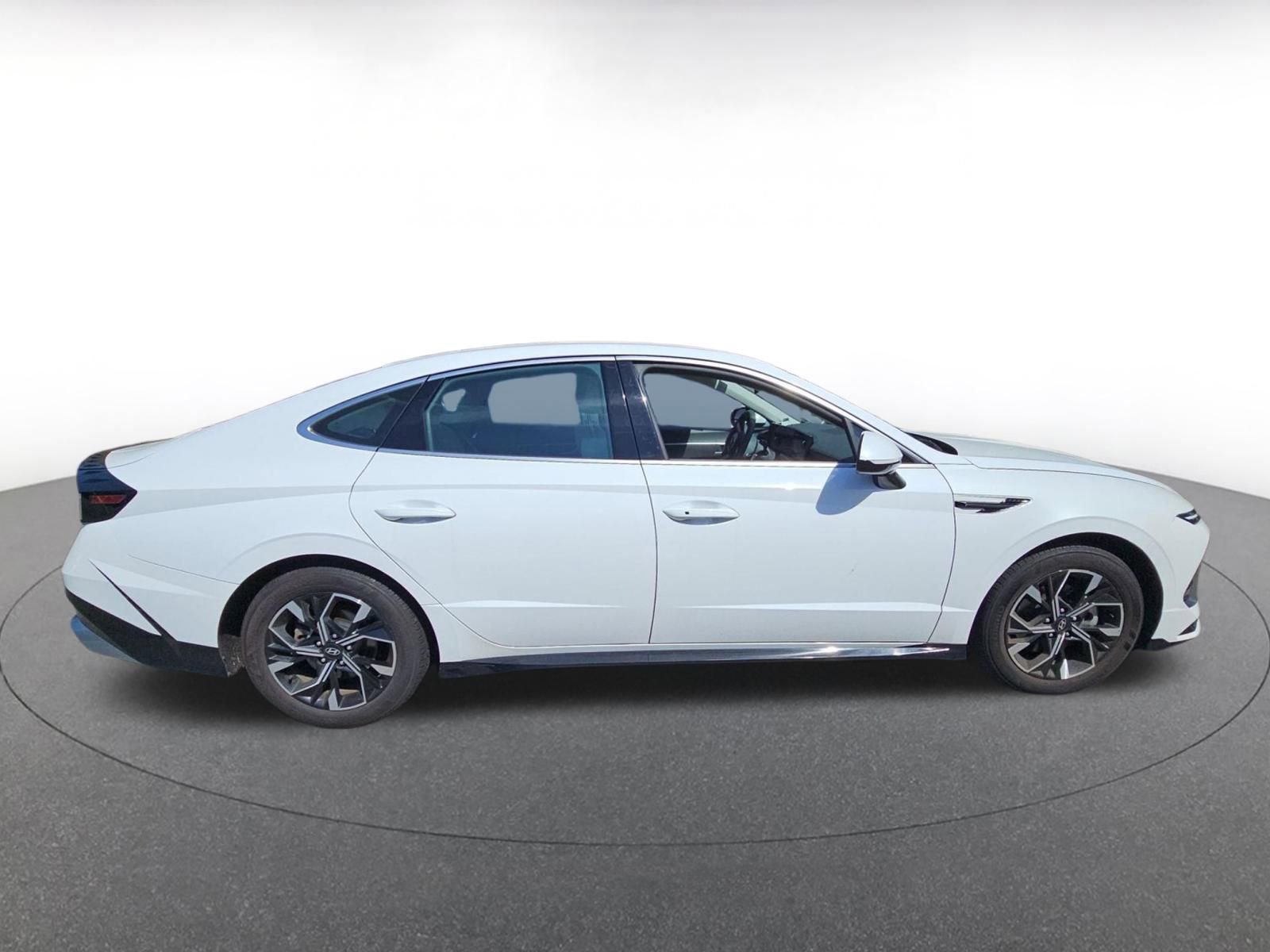 Thumbnail: 2025 Hyundai Sonata - 8