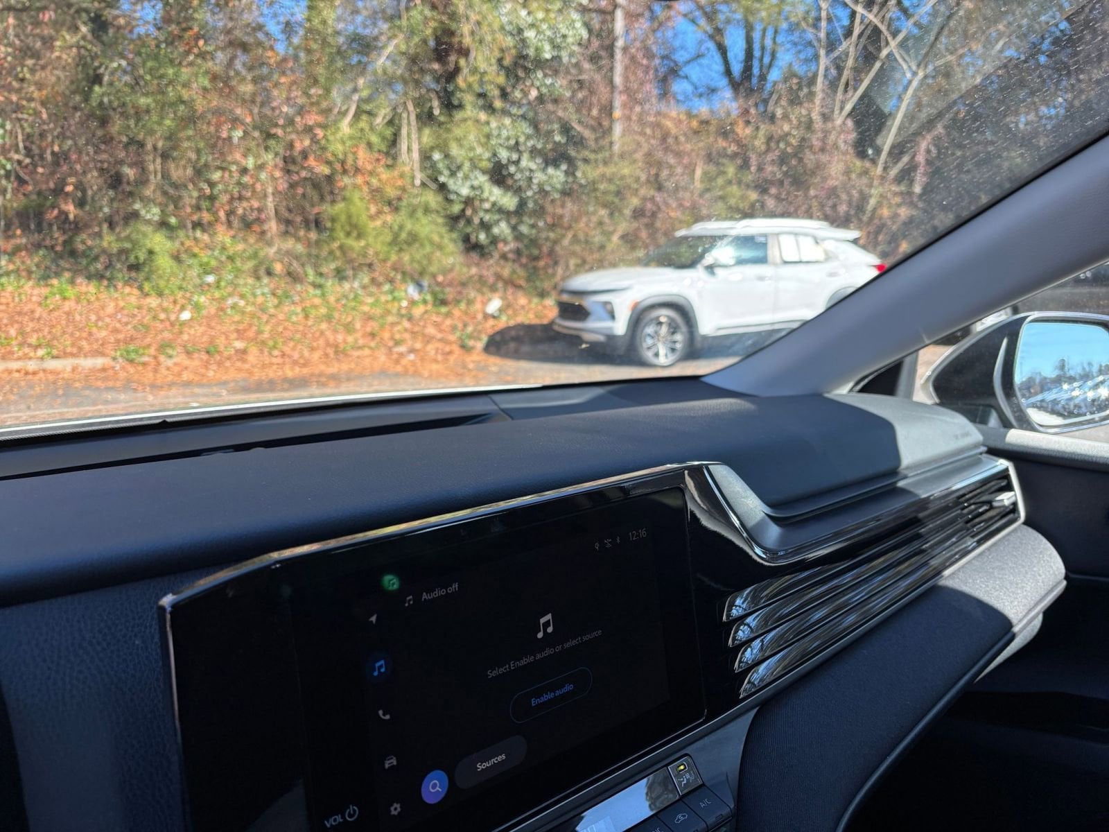 Thumbnail: 2025 Toyota Camry - 35