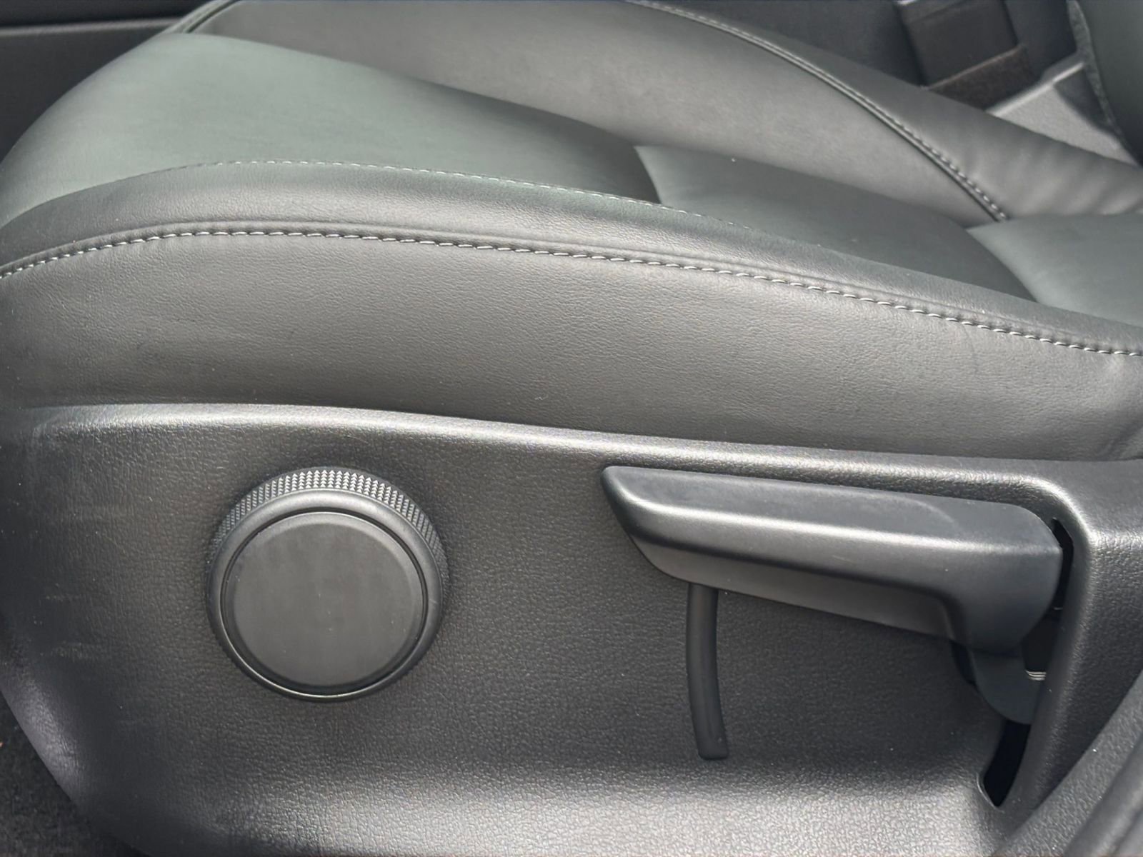 Thumbnail: 2025 Mazda CX-30 - 23