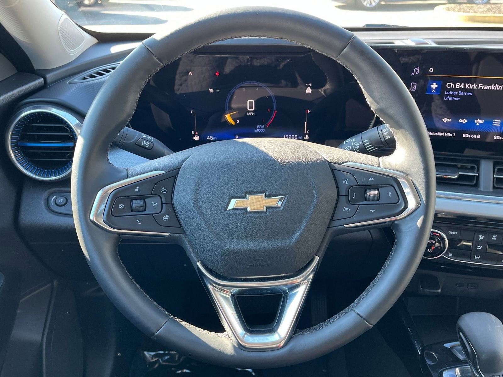 Thumbnail: 2025 Chevrolet Trax - 34