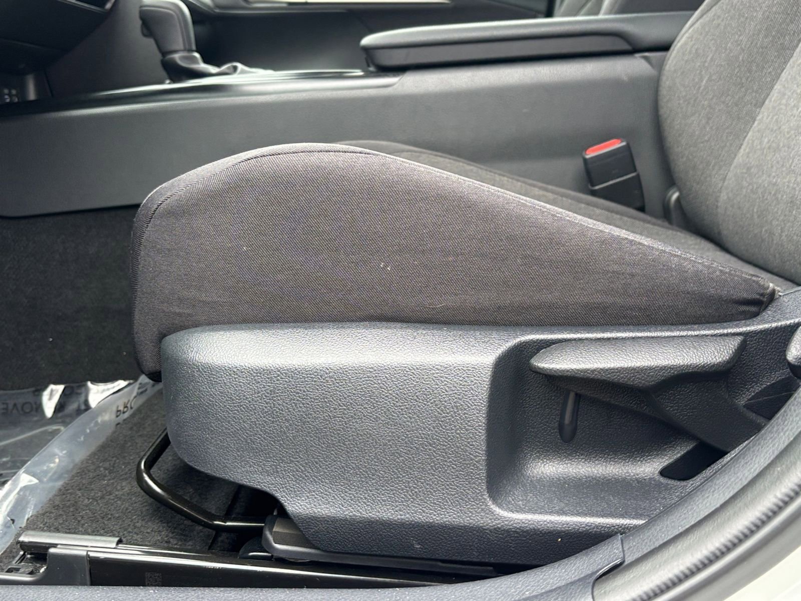 Thumbnail: 2025 Toyota Camry - 23