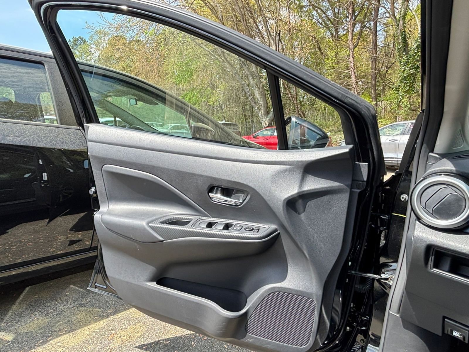 Thumbnail: 2025 Nissan Versa - 18