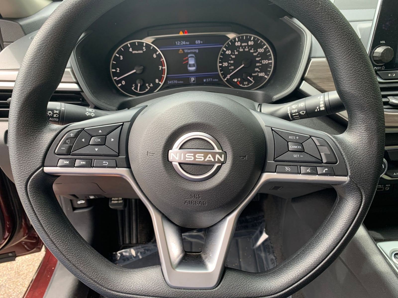 Thumbnail: 2025 Nissan Altima - 30
