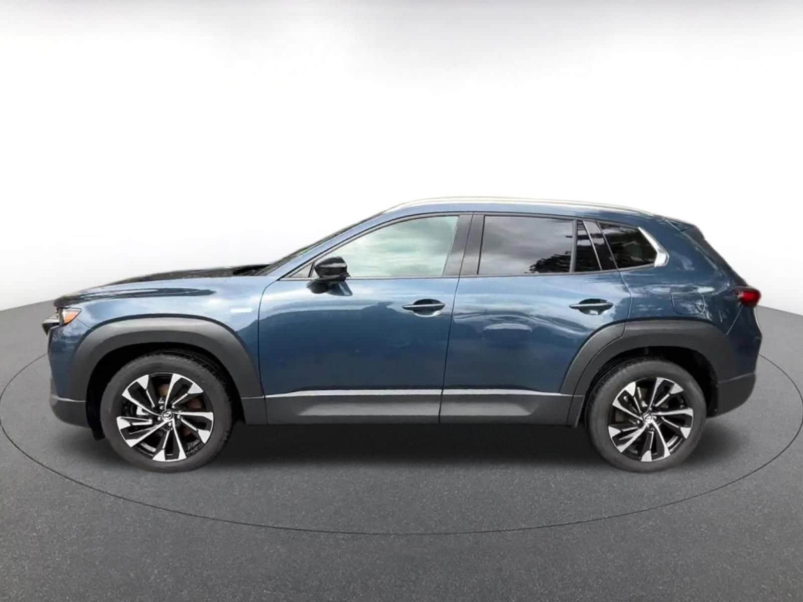 Thumbnail: 2025 Mazda CX-50 - 9