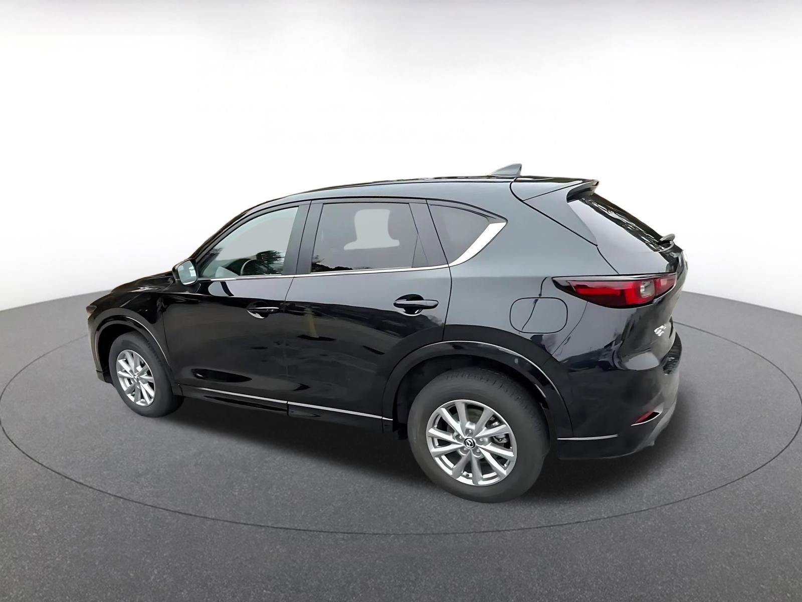 Thumbnail: 2025 Mazda CX-5 - 10