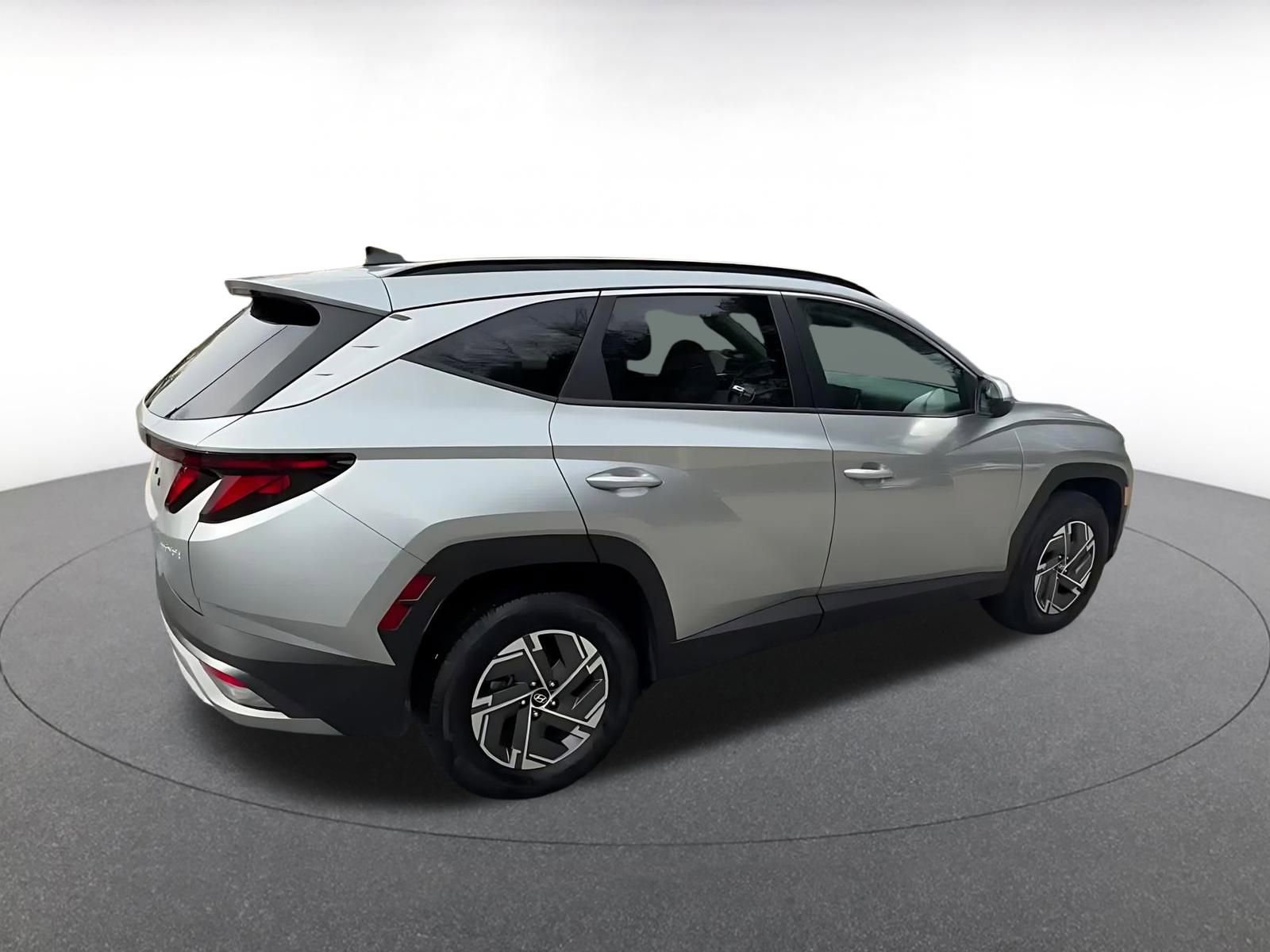 Thumbnail: 2025 Hyundai Tucson - 14