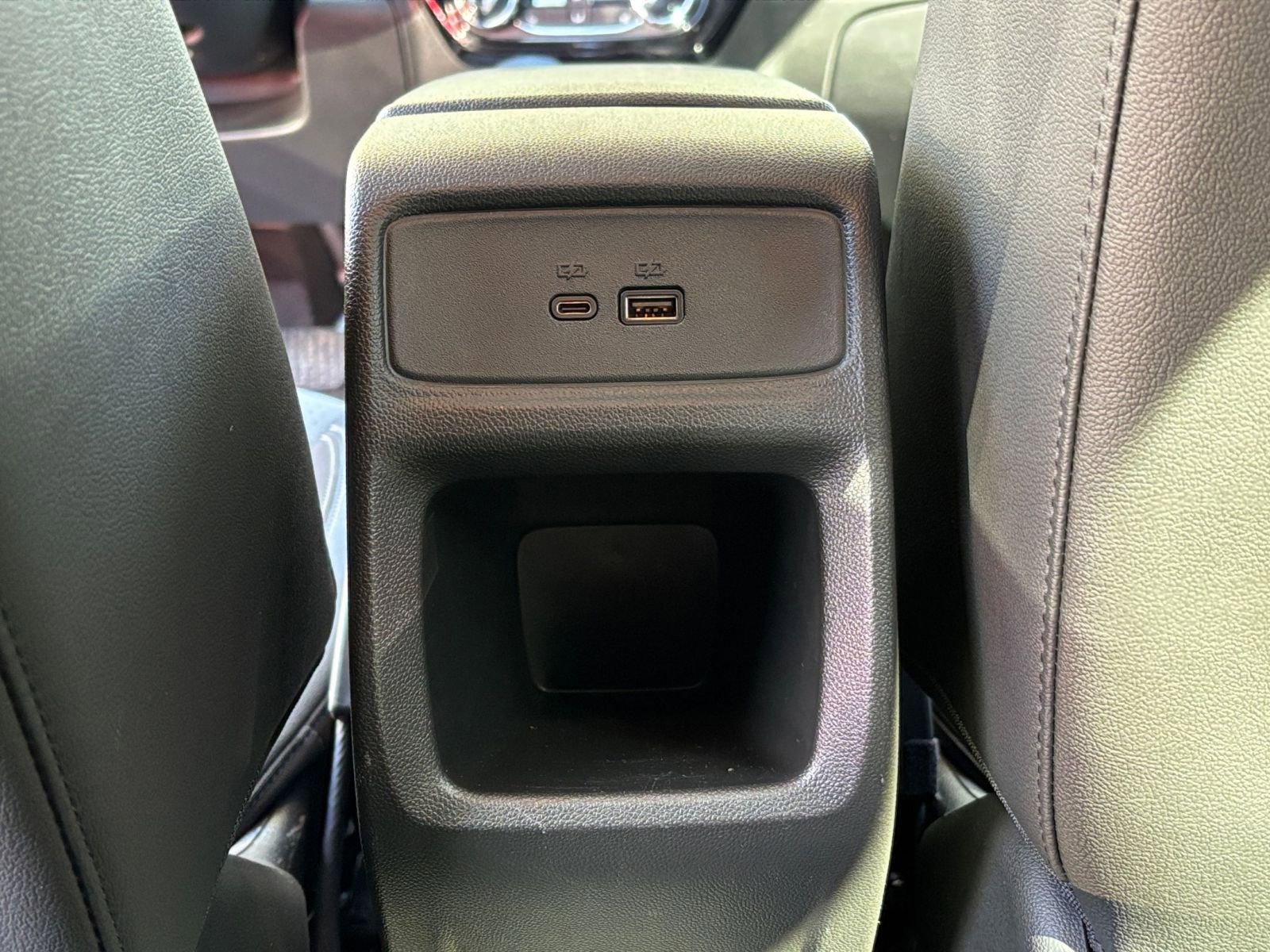 Thumbnail: 2025 Chevrolet Trax - 23