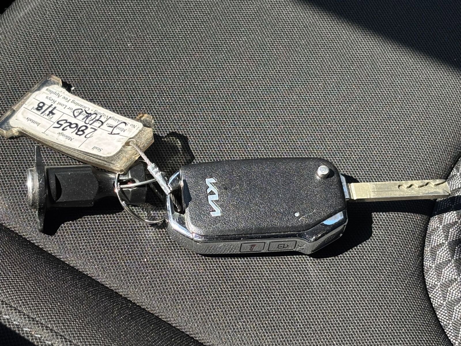 Thumbnail: 2025 Kia Sportage - 21