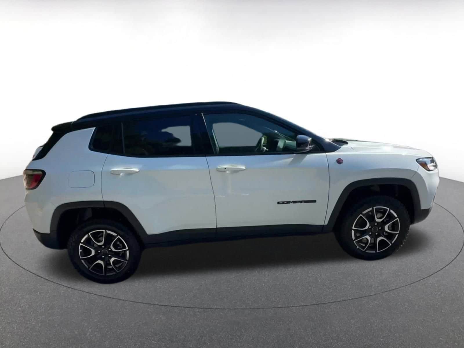 Thumbnail: 2025 Jeep Compass - 16