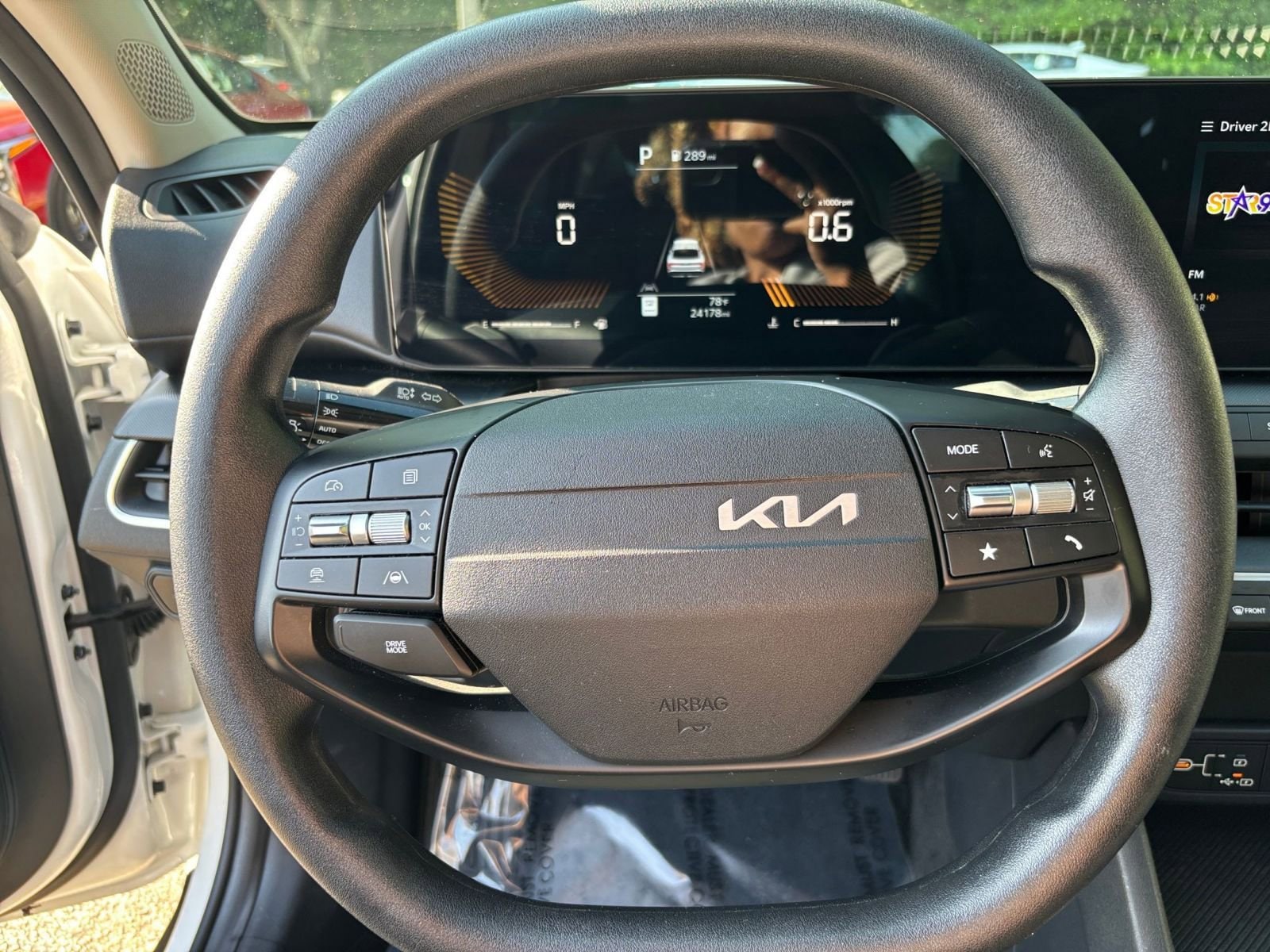 Thumbnail: 2025 Kia K4 - 29