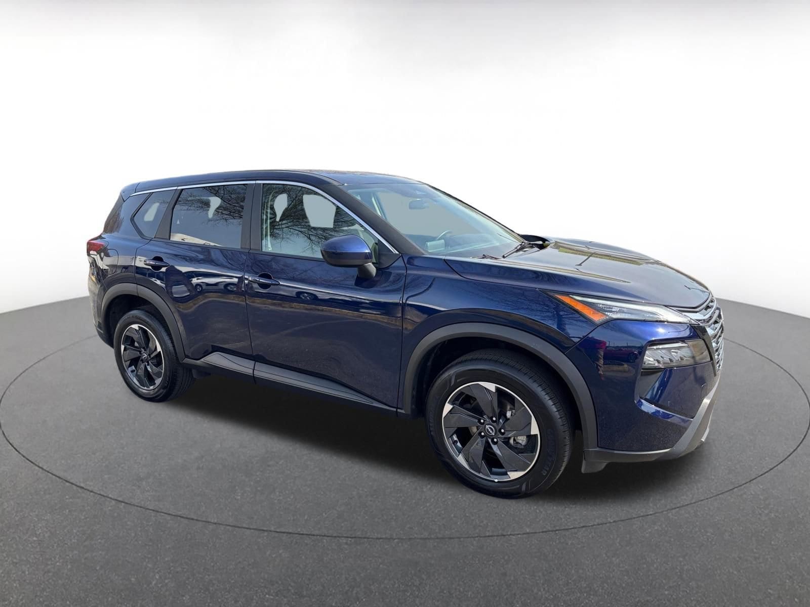 Thumbnail: 2025 Nissan Rogue - 1