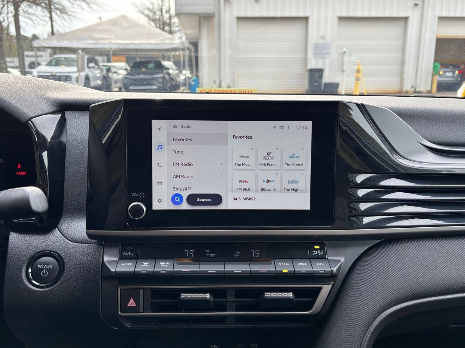 Thumbnail: 2025 Toyota Camry - 21