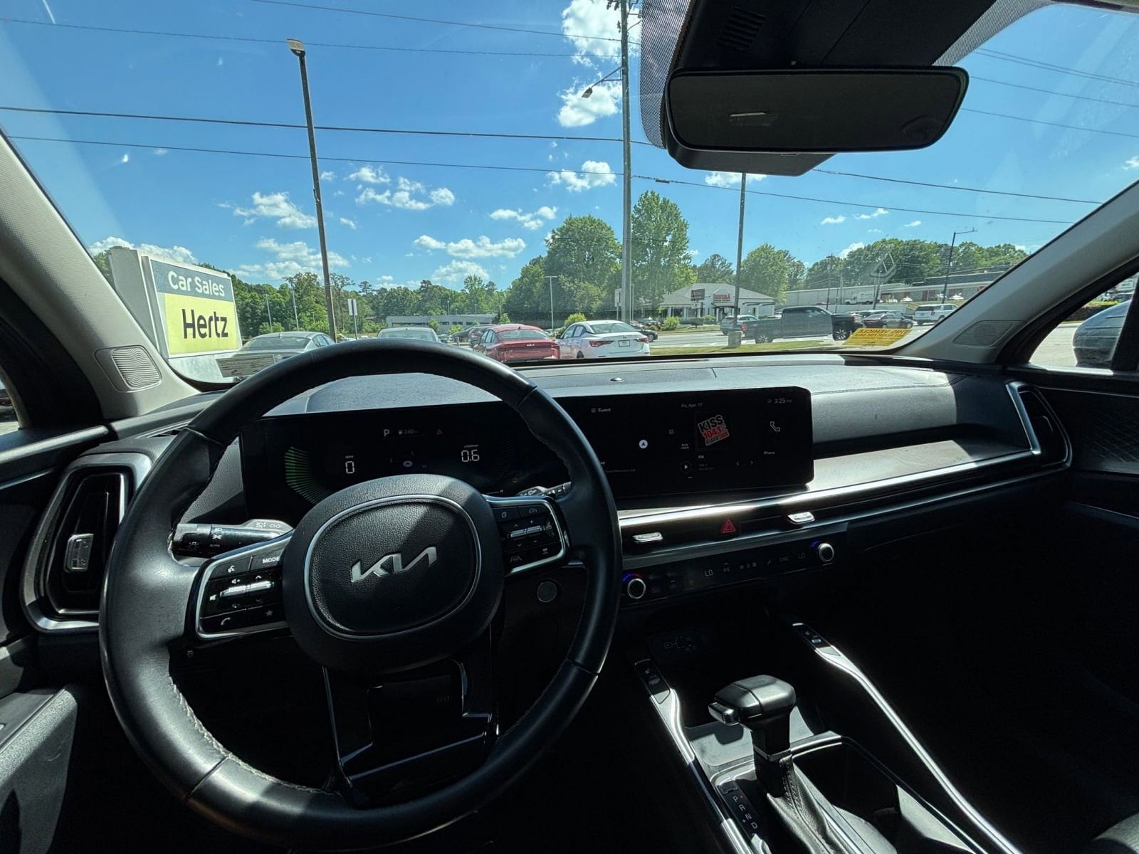 Thumbnail: 2024 Kia Sorento - 35