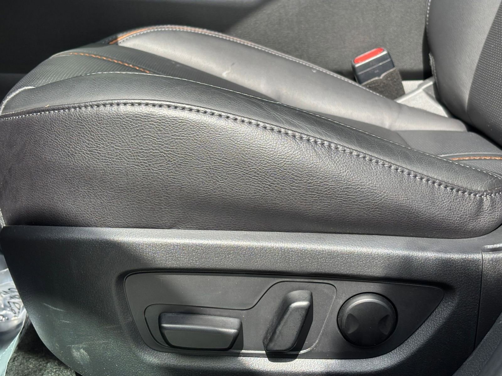 Thumbnail: 2025 Mazda CX-50 - 22