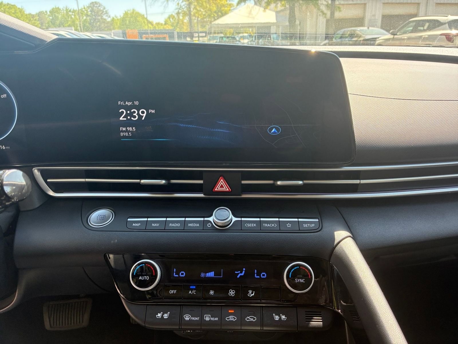 Thumbnail: 2025 Hyundai Elantra - 17