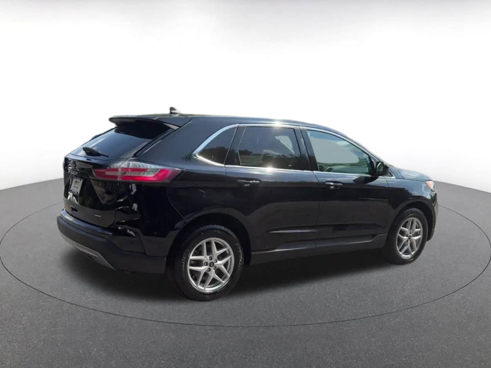 Thumbnail: 2024 Ford Edge - 13