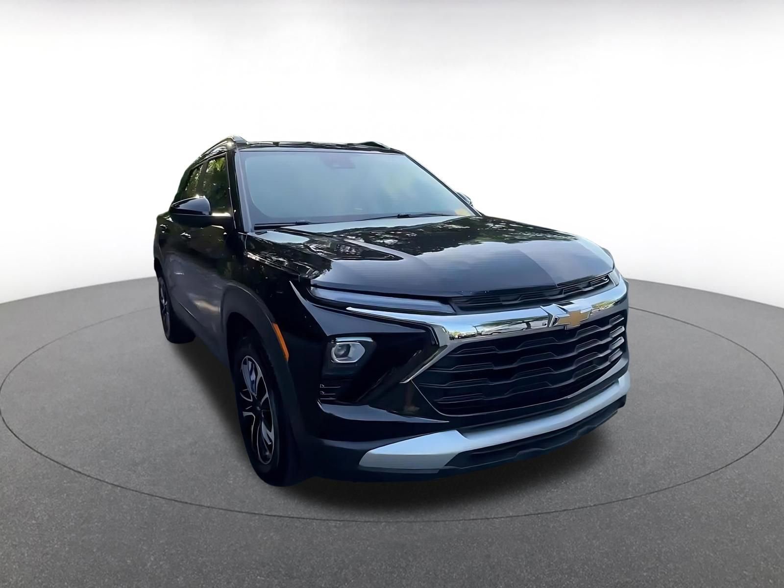 Thumbnail: 2025 Chevrolet TrailBlazer - 3