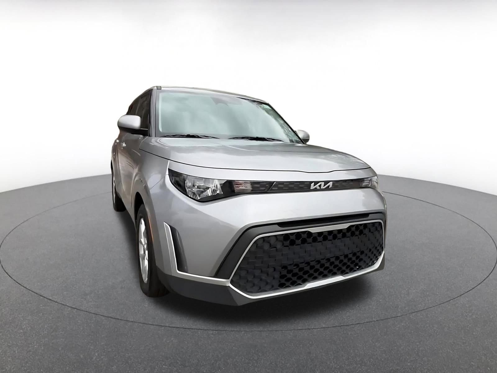 Thumbnail: 2025 Kia Soul - 3