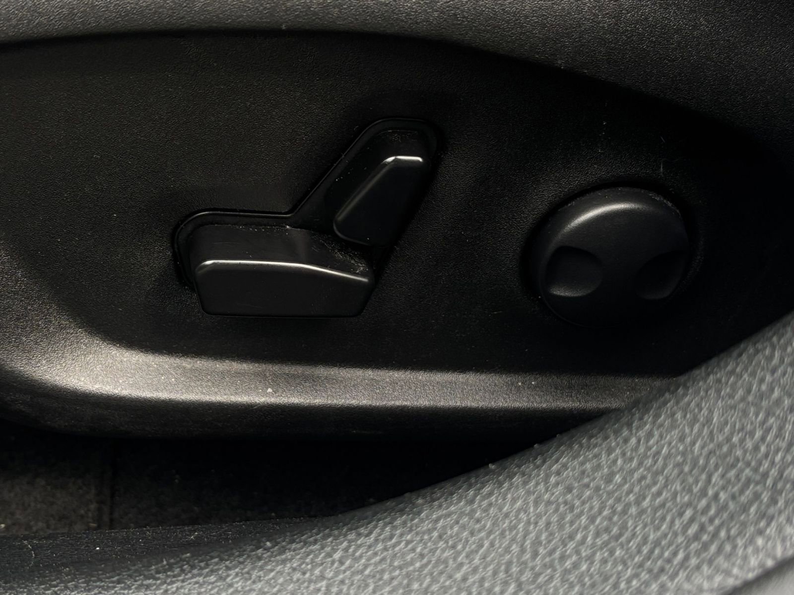 Thumbnail: 2025 Jeep Compass - 28