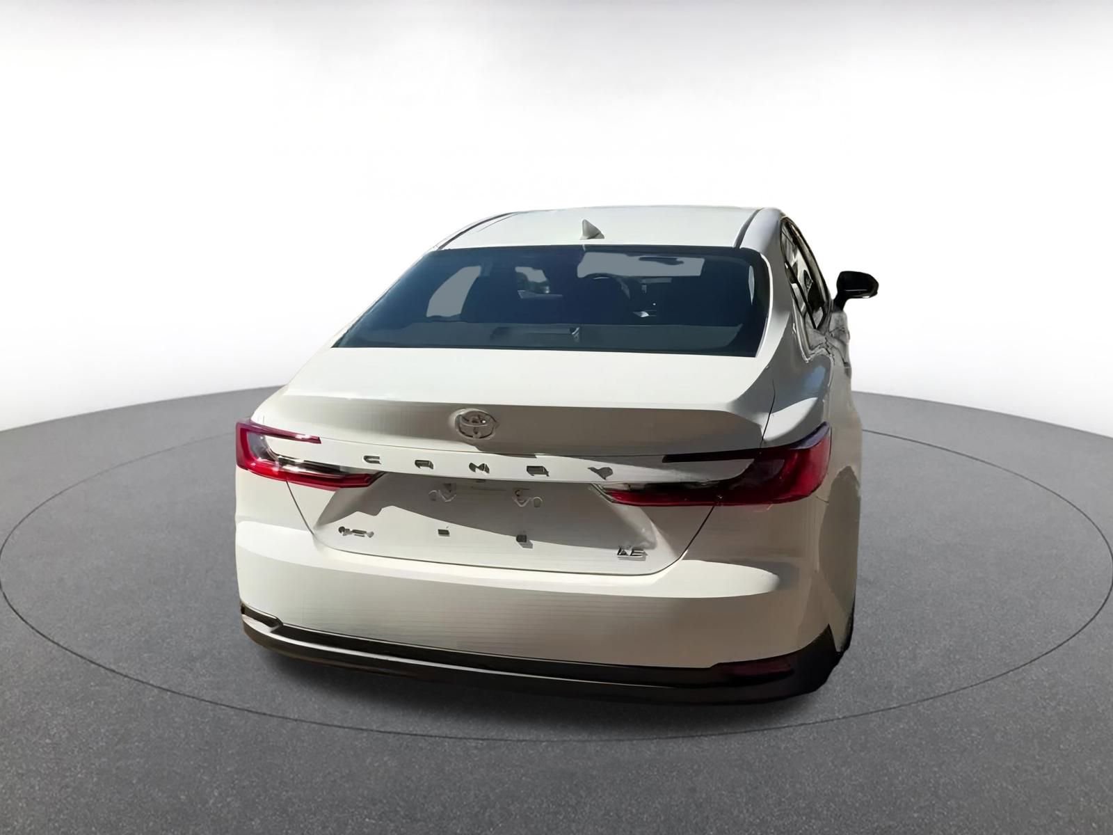 Thumbnail: 2025 Toyota Camry - 14