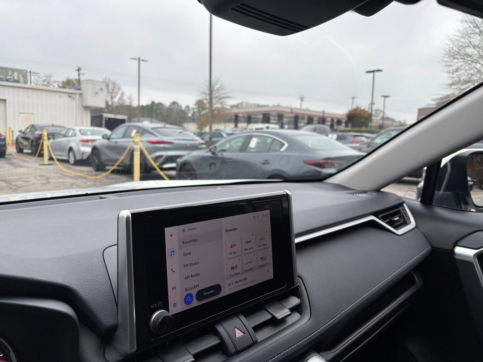 Thumbnail: 2025 Toyota RAV4 - 35