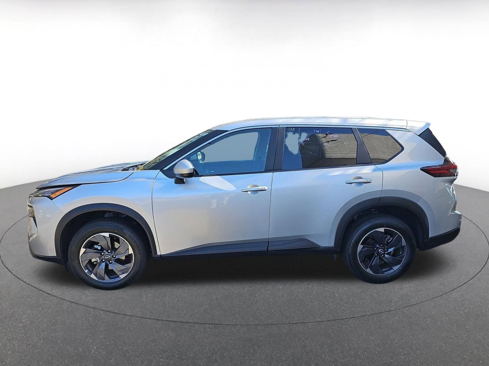 Thumbnail: 2025 Nissan Rogue - 4