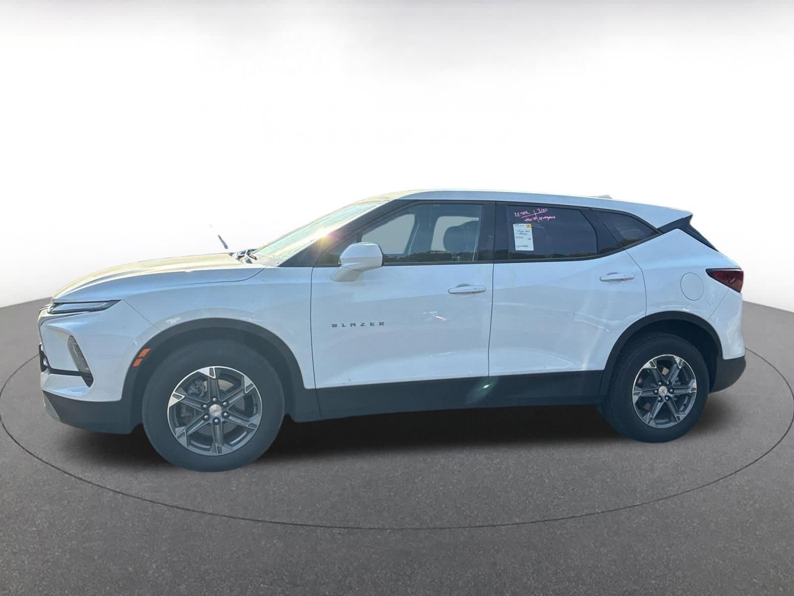 Thumbnail: 2024 Chevrolet Blazer - 4