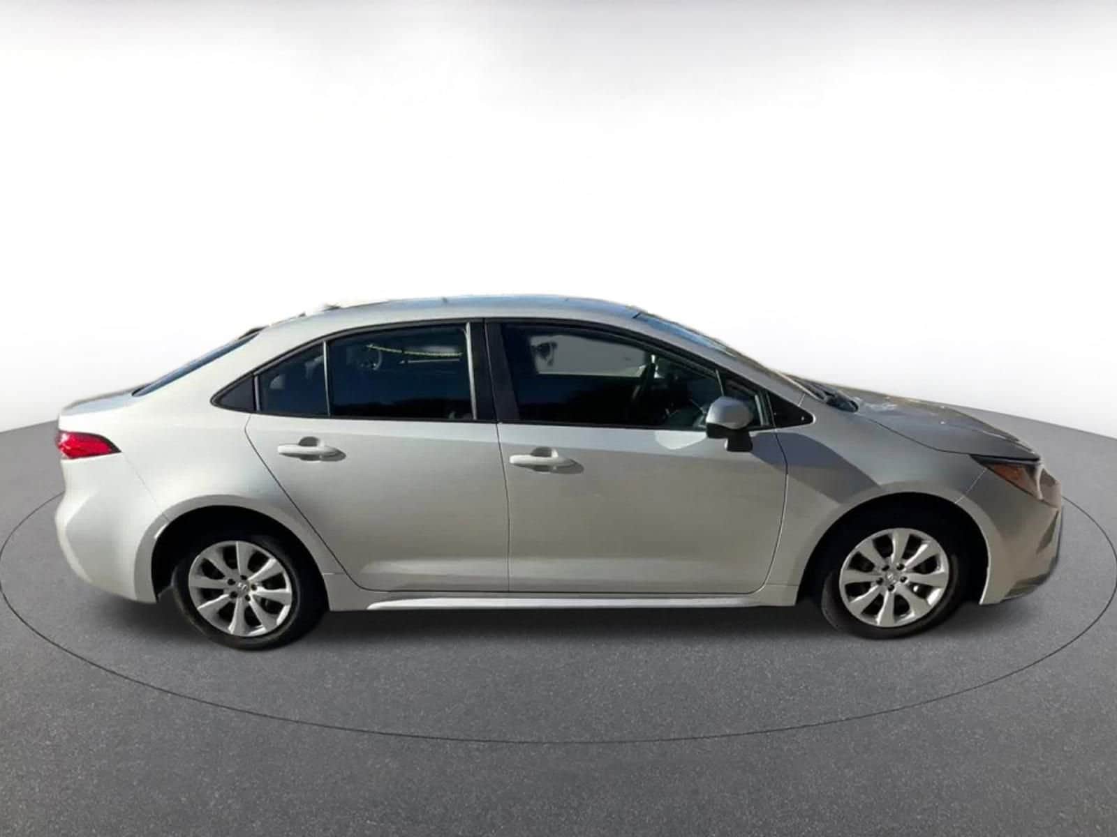 Thumbnail: 2025 Toyota Corolla - 16