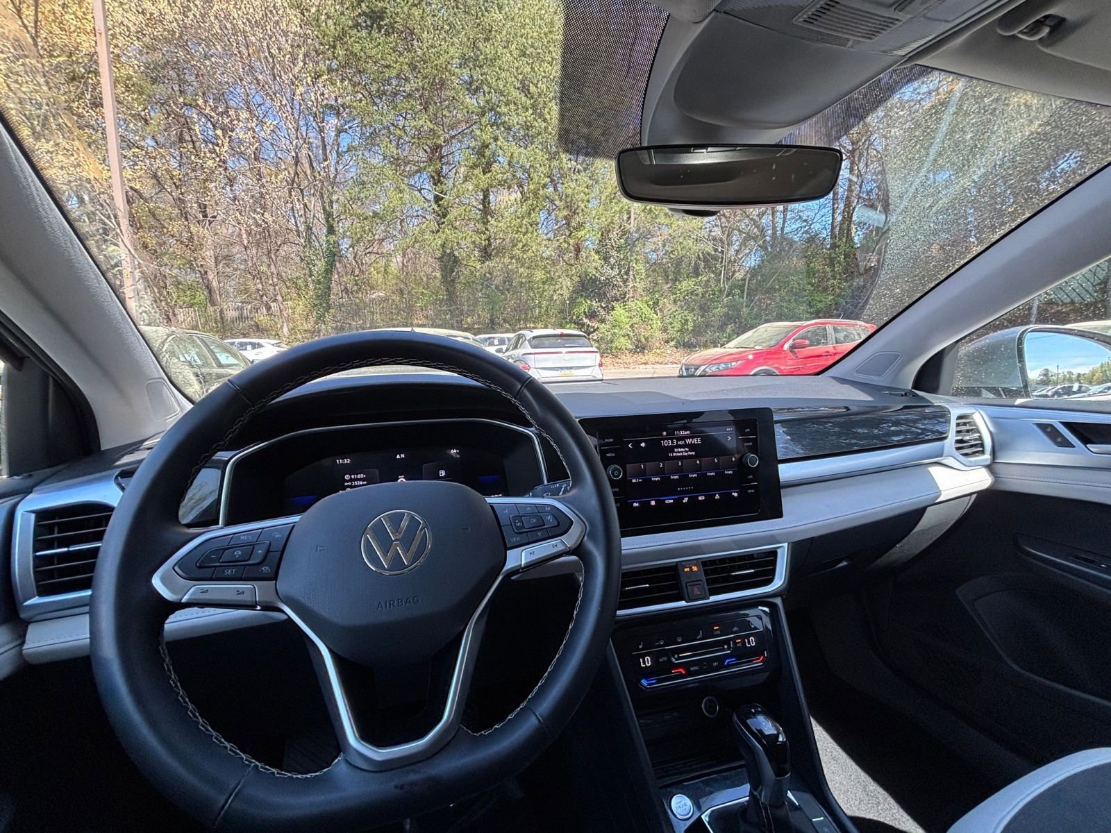 Thumbnail: 2025 Volkswagen Taos - 34