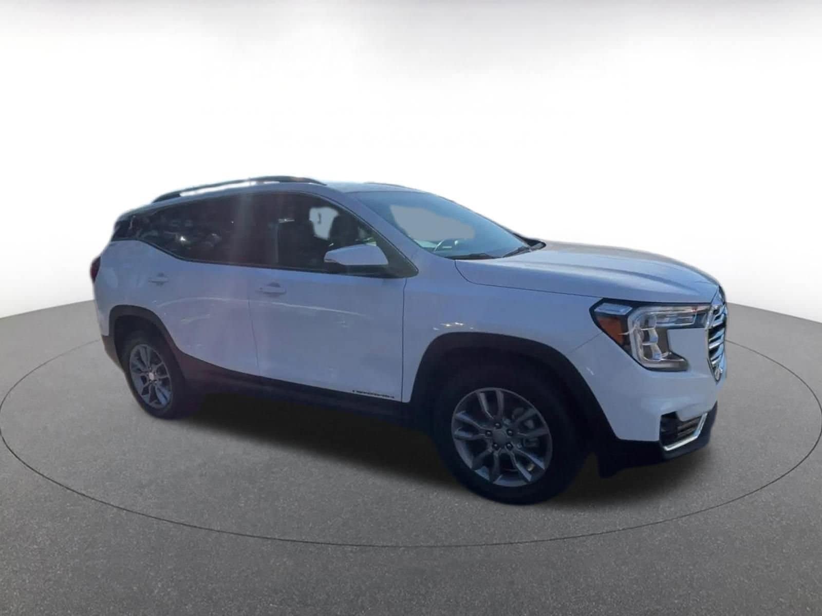 Thumbnail: 2024 GMC Terrain - 2