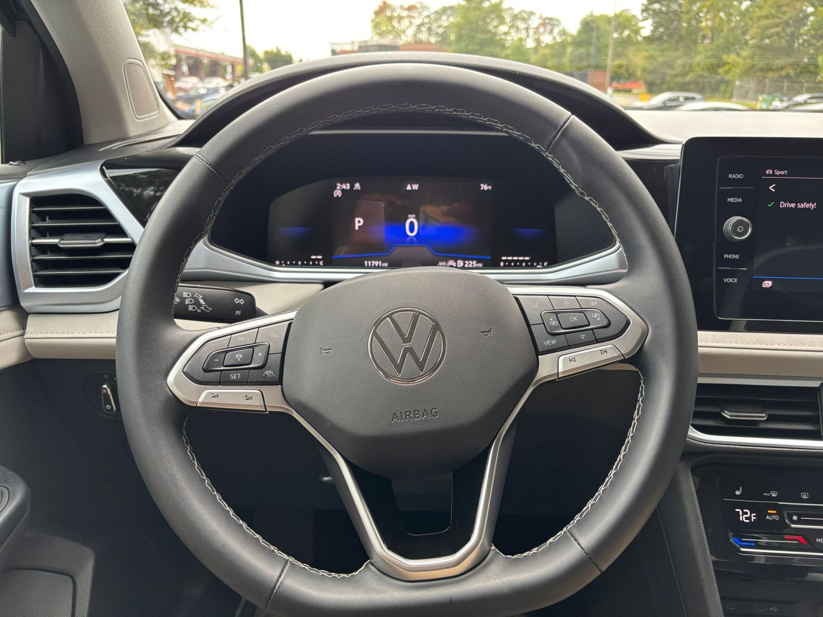 Thumbnail: 2025 Volkswagen Taos - 34