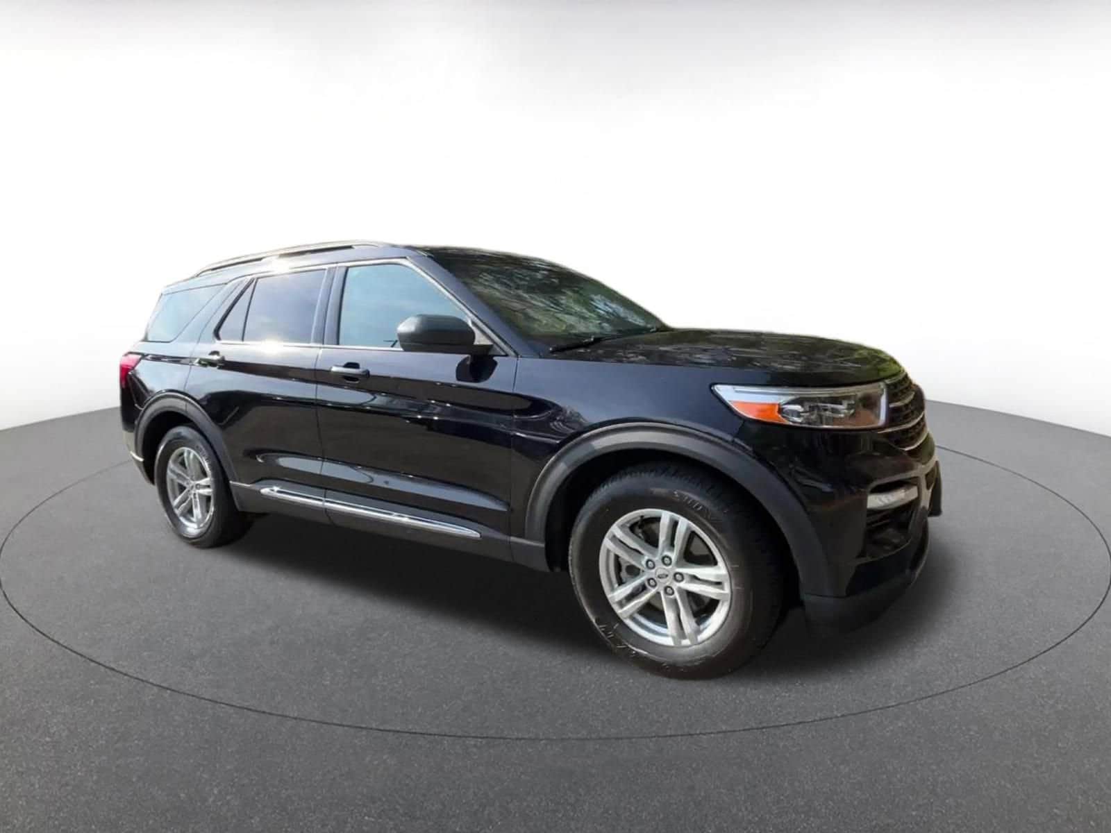 Thumbnail: 2024 Ford Explorer - 2