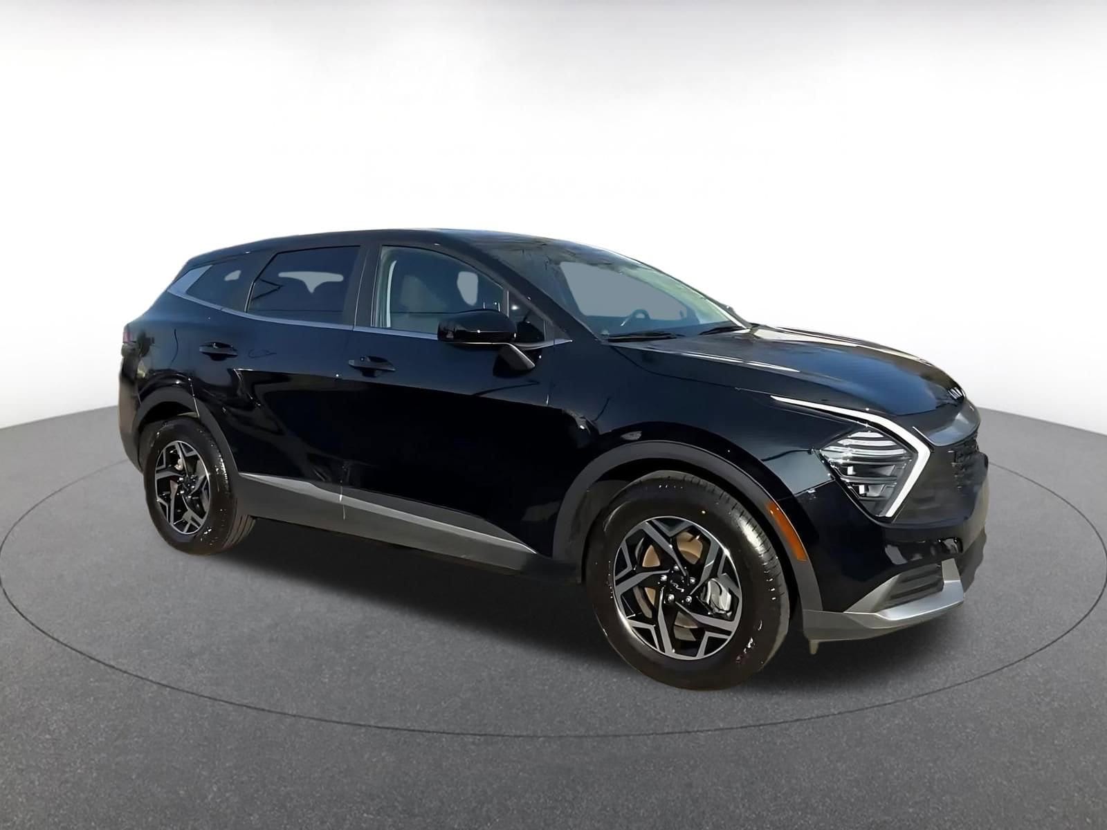 Thumbnail: 2025 Kia Sportage - 2