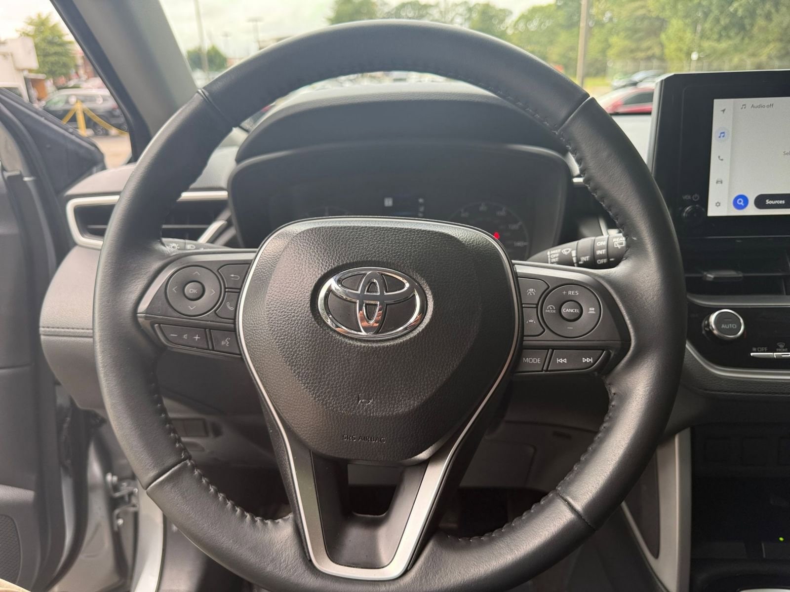 Thumbnail: 2025 Toyota Corolla Cross - 28