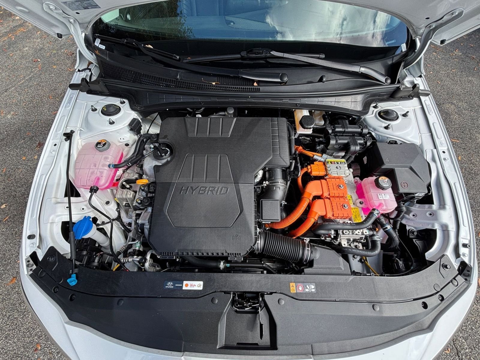 Thumbnail: 2025 Hyundai Elantra - 32