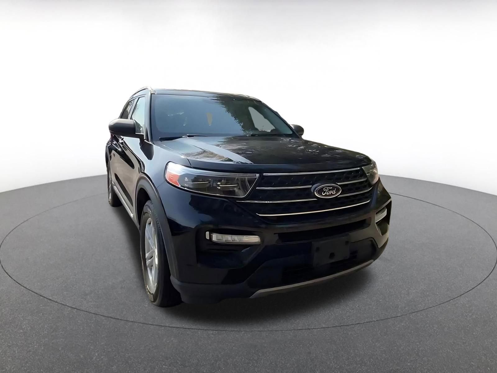 Thumbnail: 2024 Ford Explorer - 3