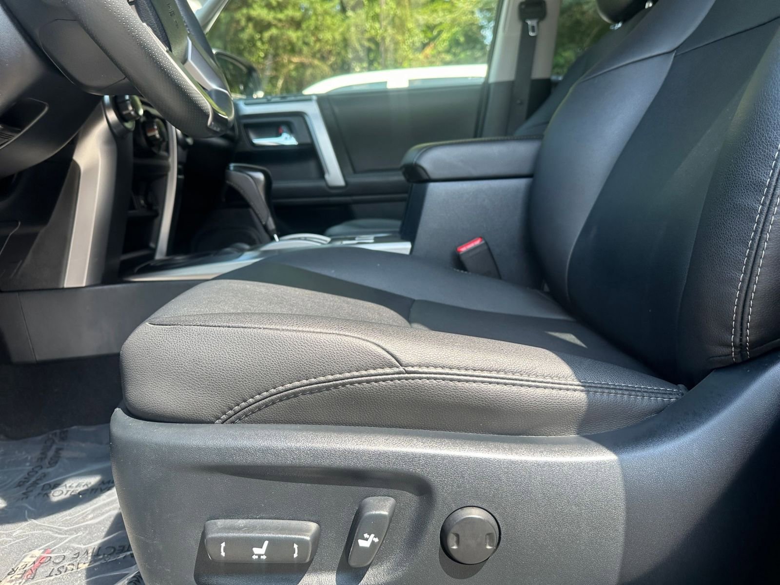 Thumbnail: 2024 Toyota 4Runner - 27