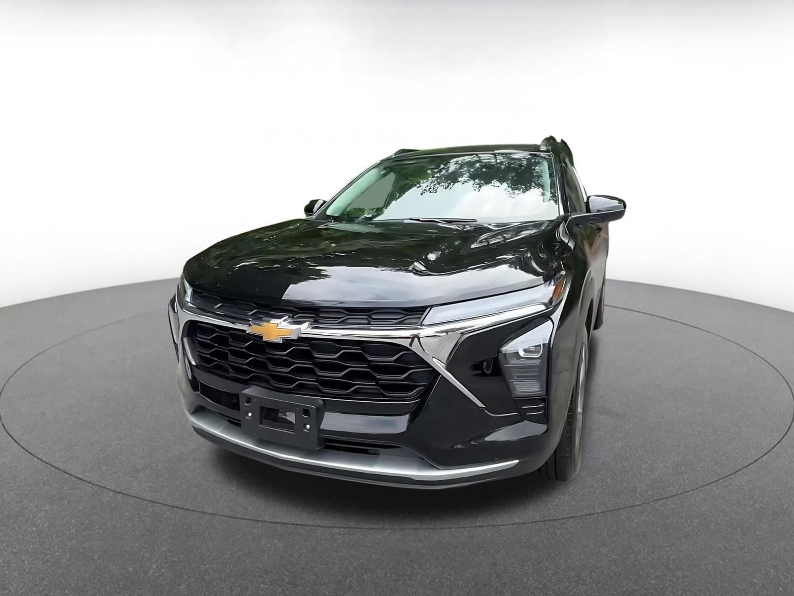 Thumbnail: 2025 Chevrolet Trax - 7