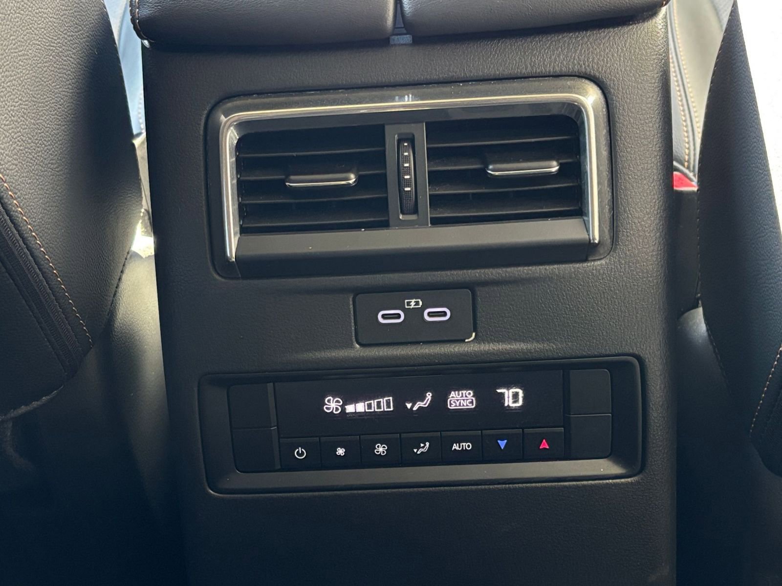 Thumbnail: 2025 Mazda CX-90 - 25