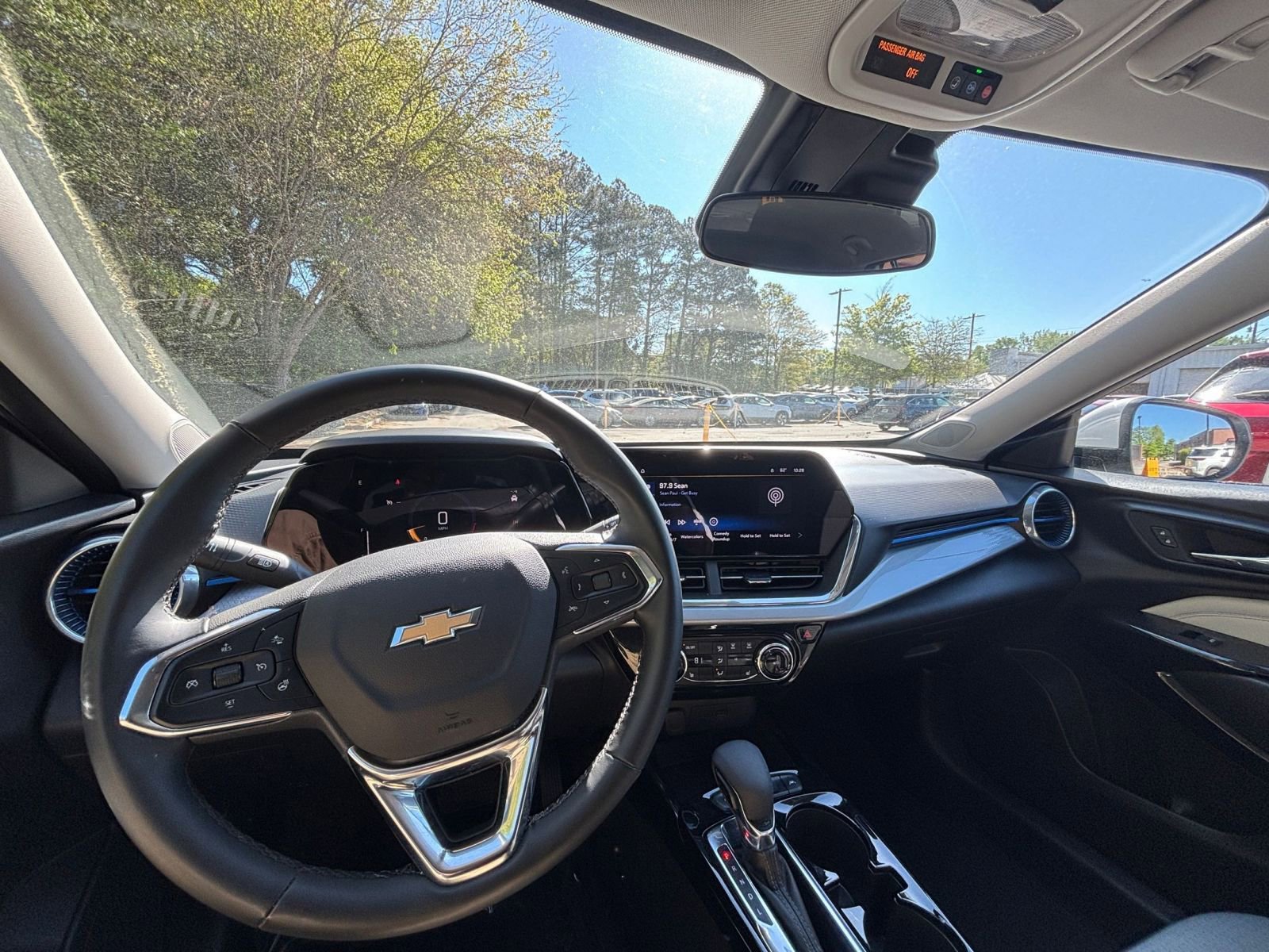 Thumbnail: 2025 Chevrolet Trax - 34