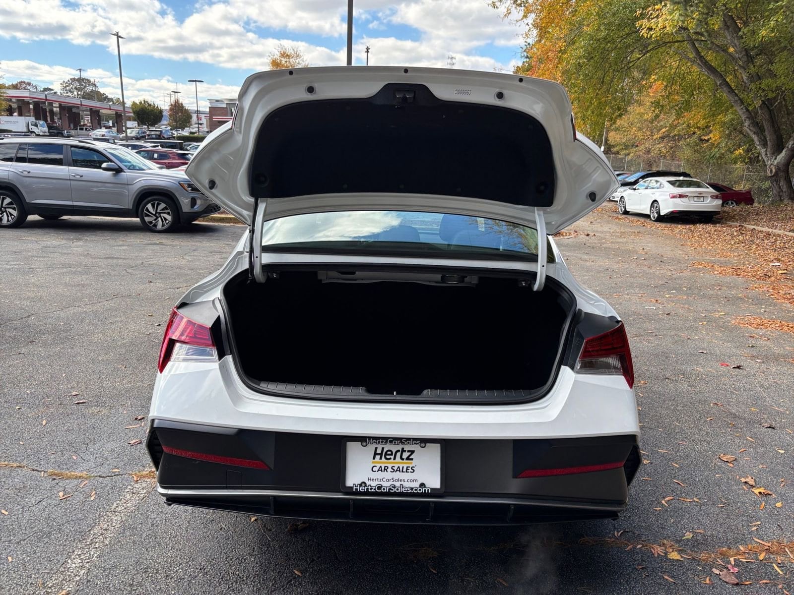 Thumbnail: 2025 Hyundai Elantra - 31