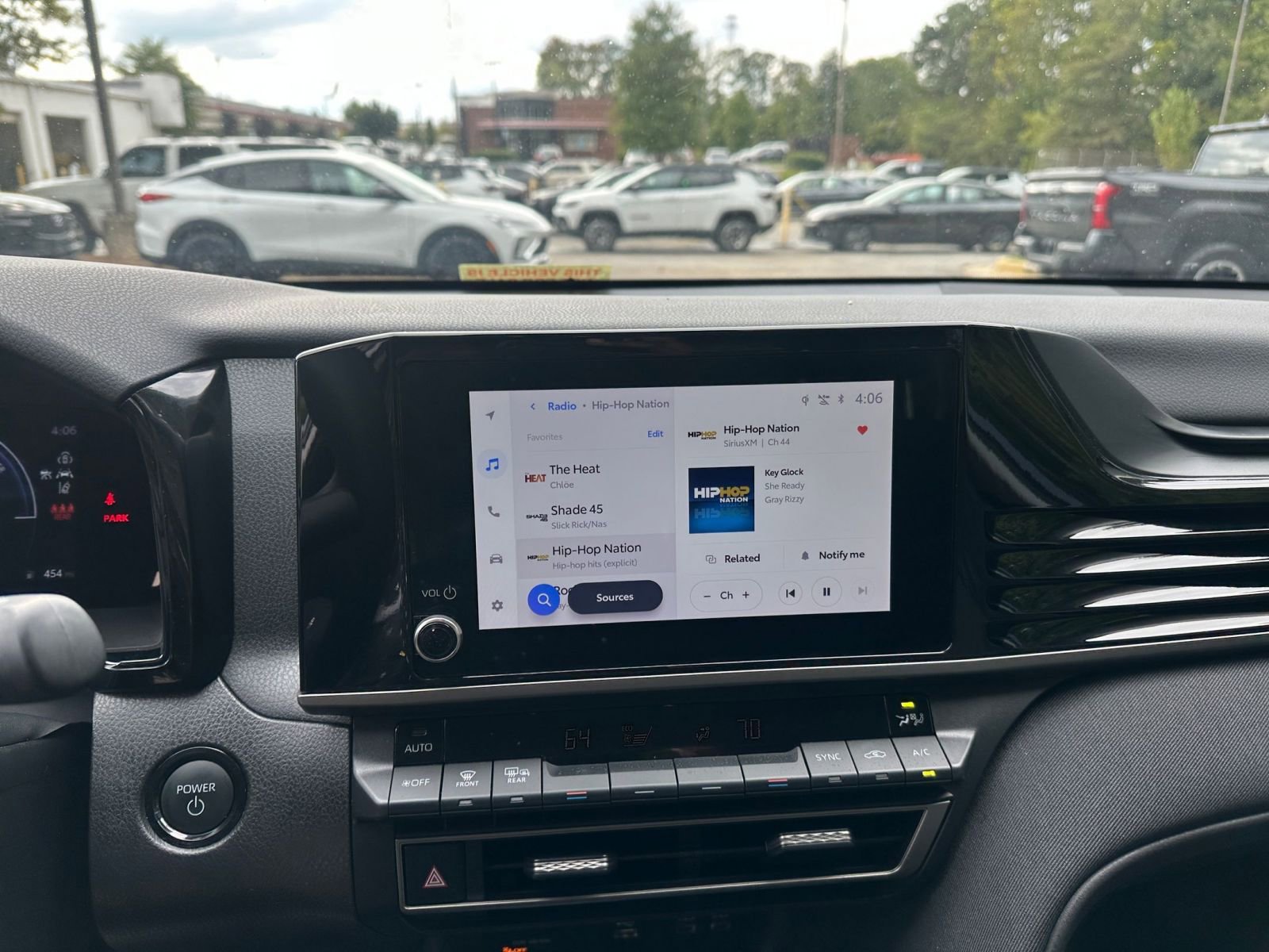 Thumbnail: 2025 Toyota Camry - 21