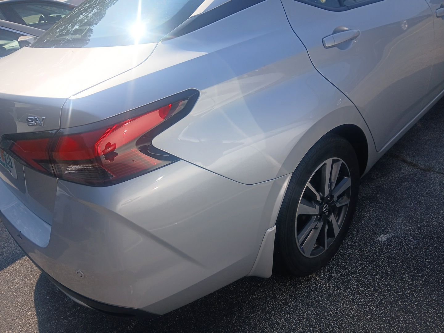 2024 Nissan Versa 1.6 SV 5